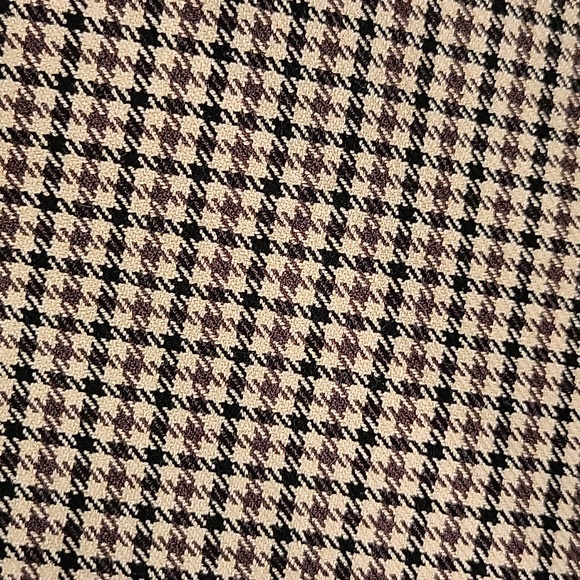 Contemporaine Houndstooth Mock Neck - Picture 3 of 4